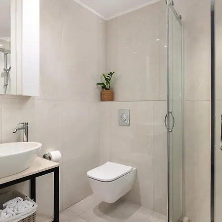 Apartment Karibu W/ Private Parking Rhodes City