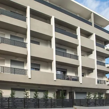 Apartment Karibu W/ Private Parking *