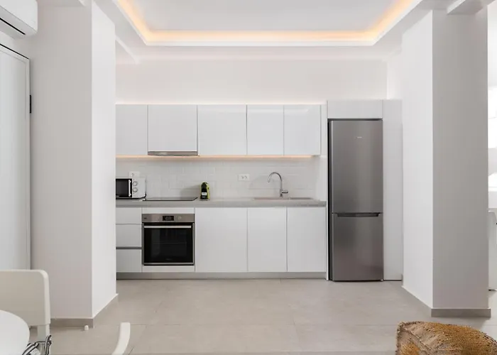 Lägenhet Karibu W/ Private Parking Rhodes City